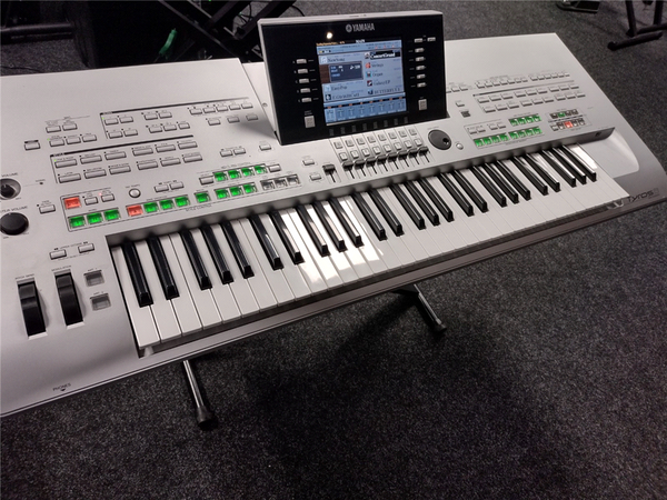 TYROS 3 XL (occ)